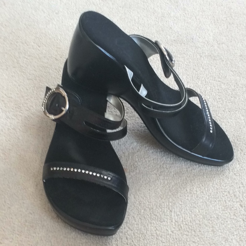 Onex Black Wedge